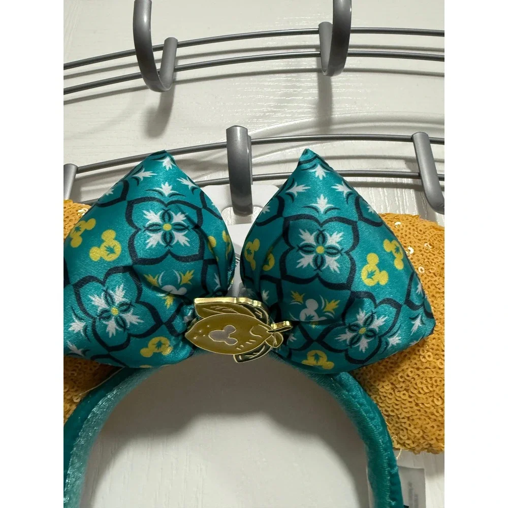 New Disney Parks Epcot Pavillion Limencello Saluti Minnie Ears Sequined Headband